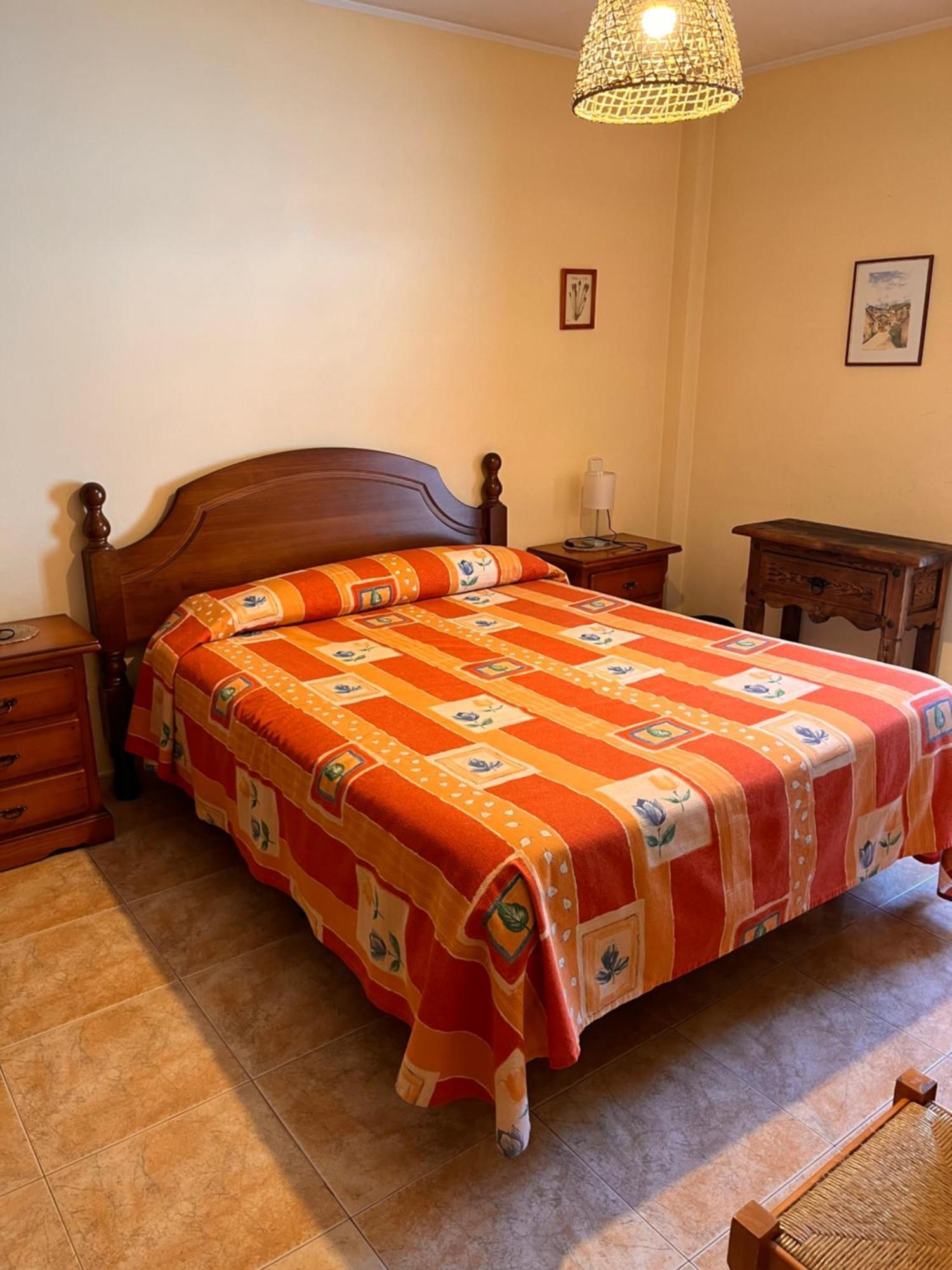 Cases Artigues Os de Civis Bagian luar foto