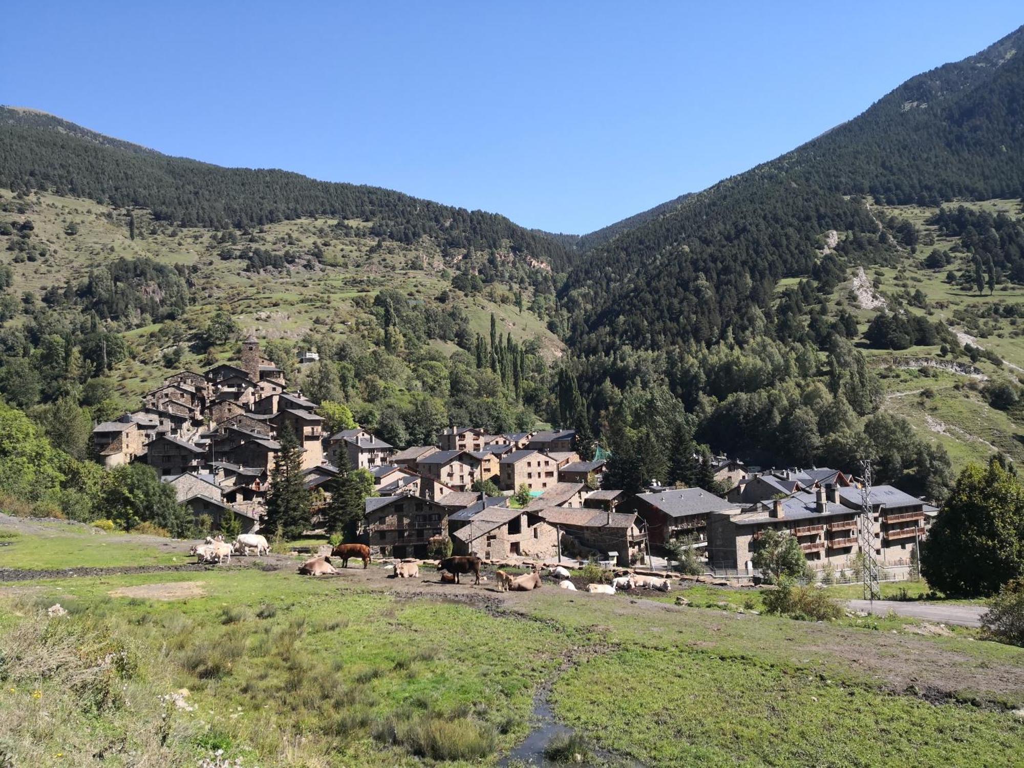 Cases Artigues Os de Civis Bagian luar foto